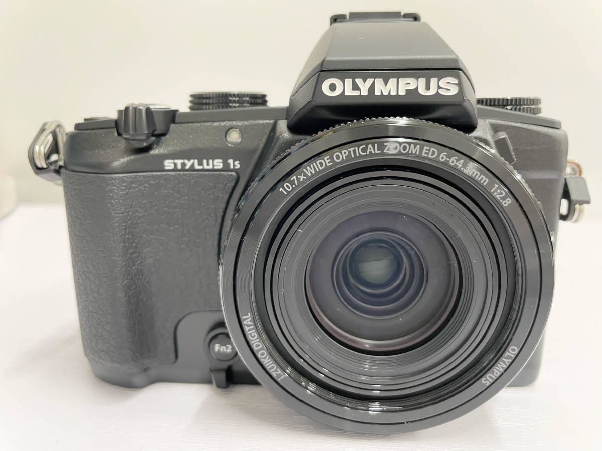 ☆オリンパス Stylus Olympus - ビンテージ F2.8の明るいレンズ