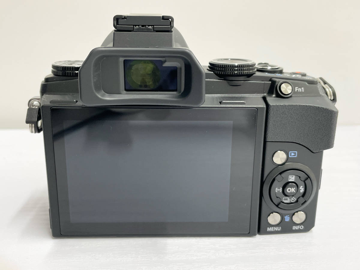 ☆オリンパス Stylus Olympus - ビンテージ F2.8の明るいレンズ