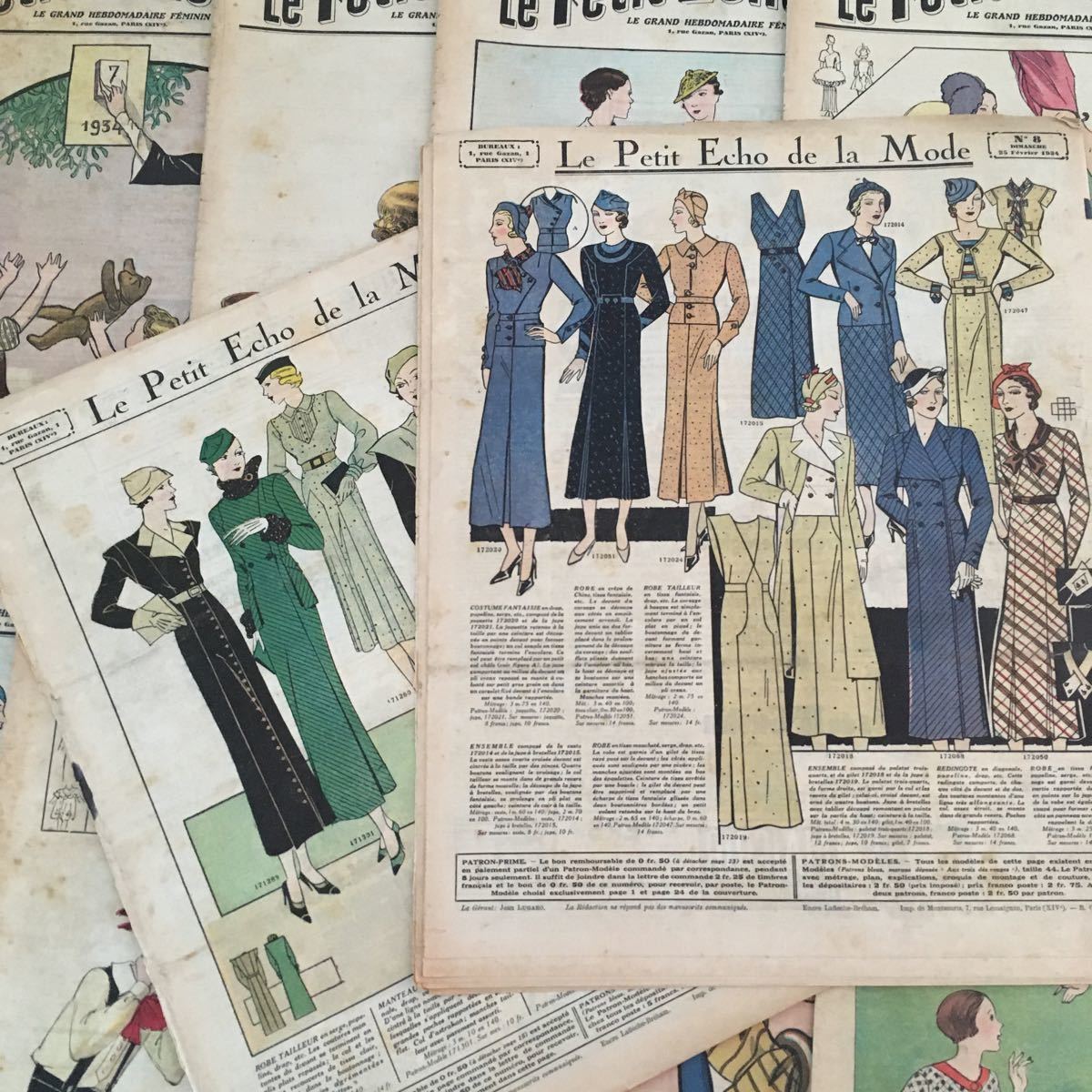 フランスから到着 アンティークフランス雑誌（ Le Petit Echo de la