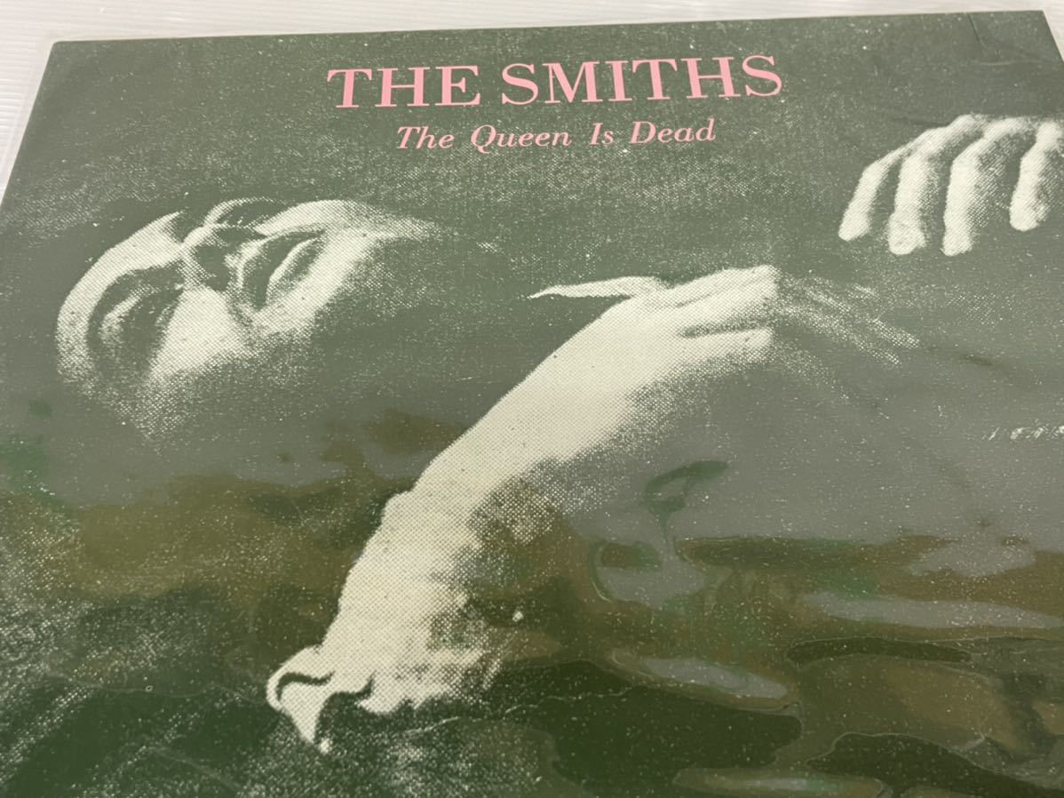 The - Queen Is Dead Smiths .com Music | THE IS QUEEN (ザ・スミス
