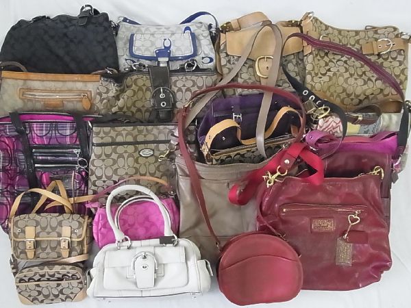 極美品 coach ピンク シグネチャー ショルダーバッグ ターンロック y2k