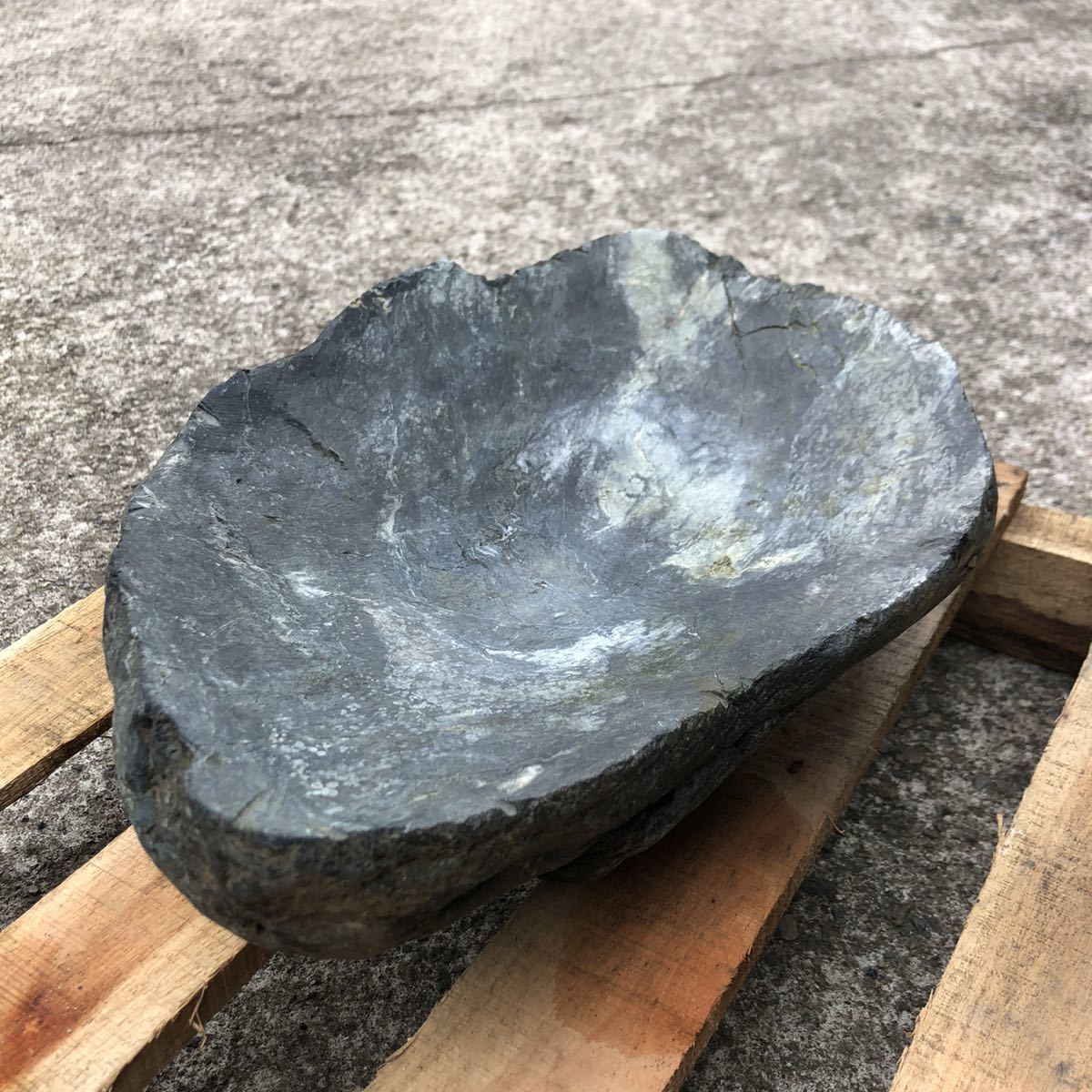 石皿 石鉢 水鉢 山野草鉢 ミニ盆栽鉢 蹲 蹲踞 つくばい 石像 石造