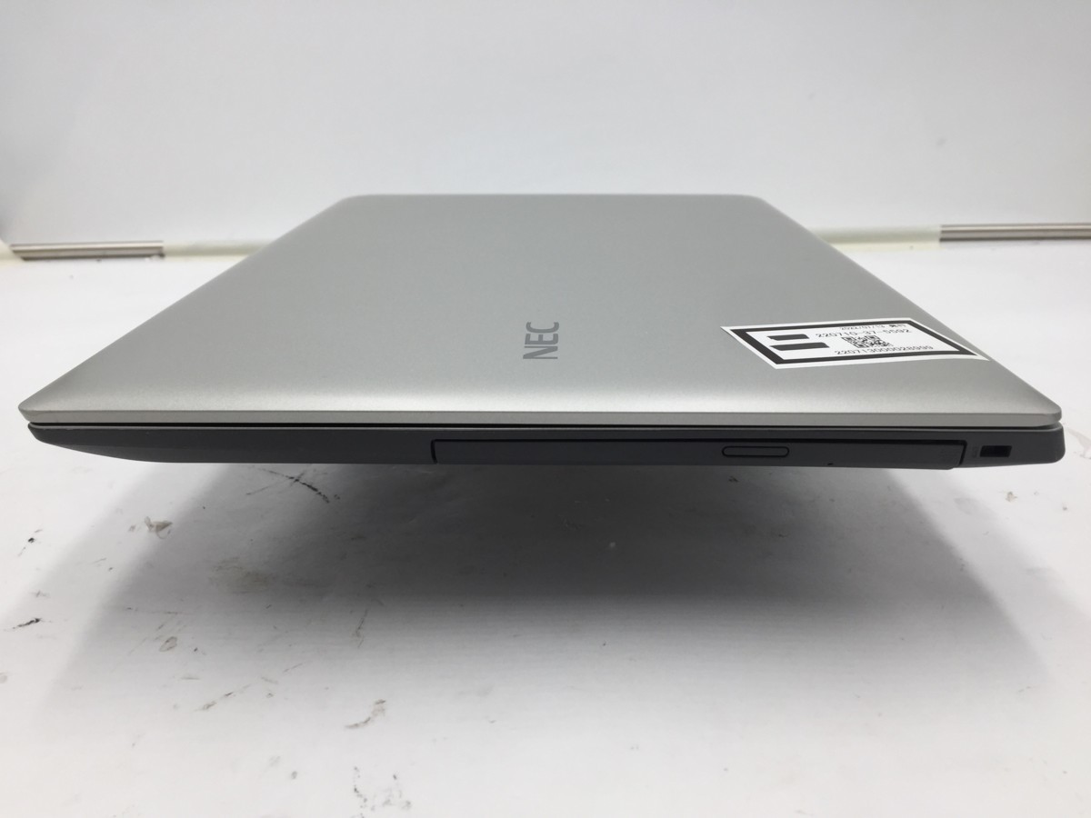 NEC ノートPC AMD E2-9000 4GB RAM 465GB NEC ノートPC AMD E2-9000