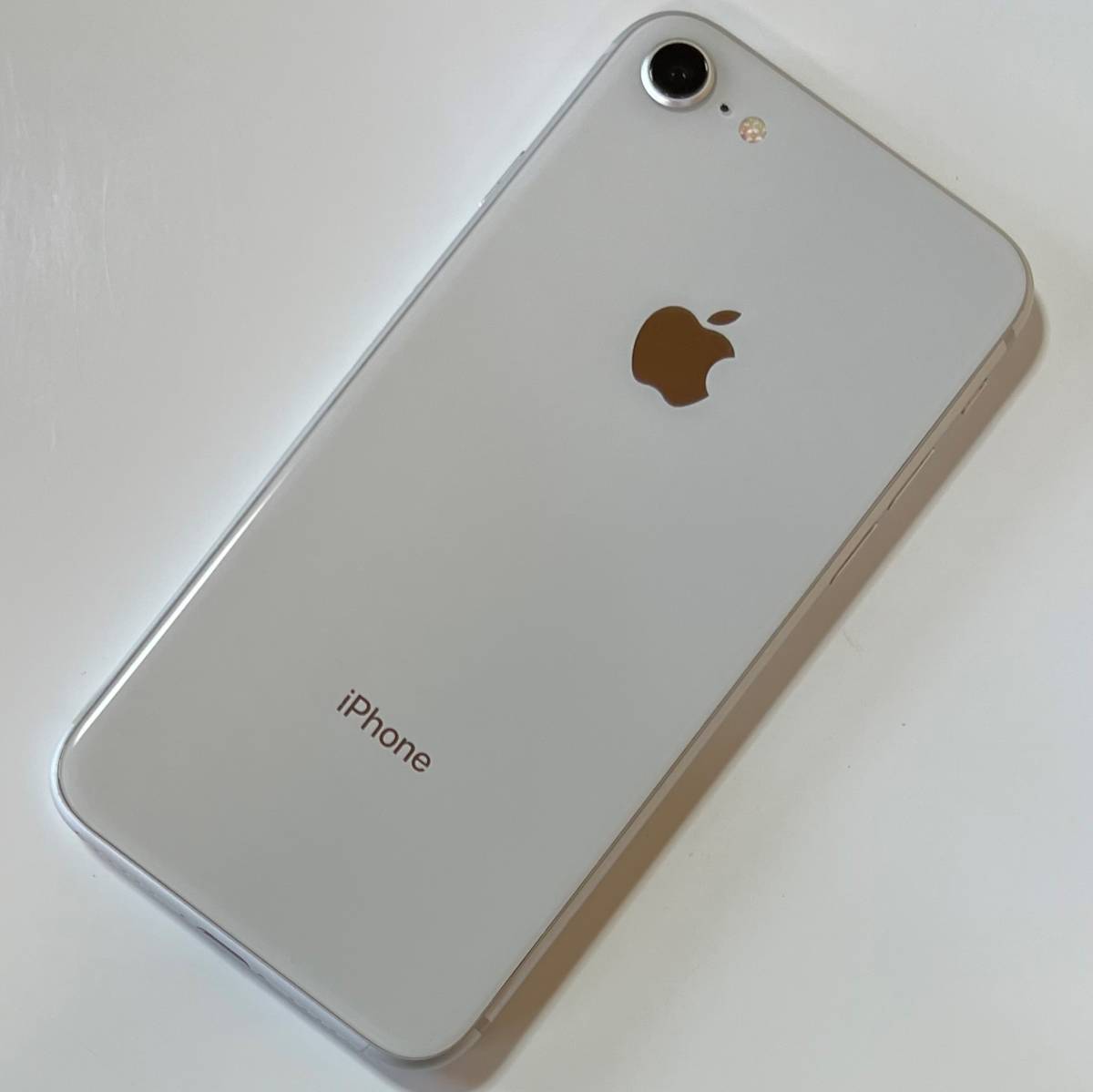 SIMフリー iPhone 8 シルバー 64GB NQ792J/A バッテリー最大容量84