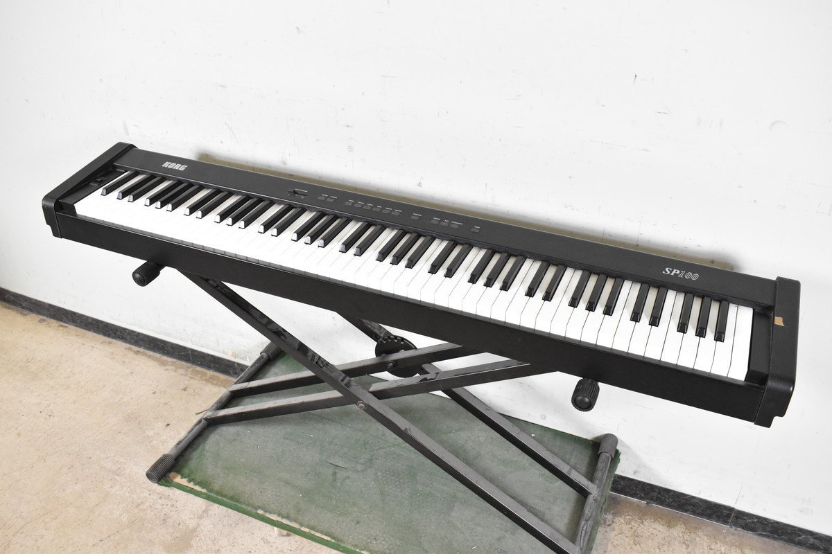 Korg SP-100 Digital Piano with case and pedal | eBay