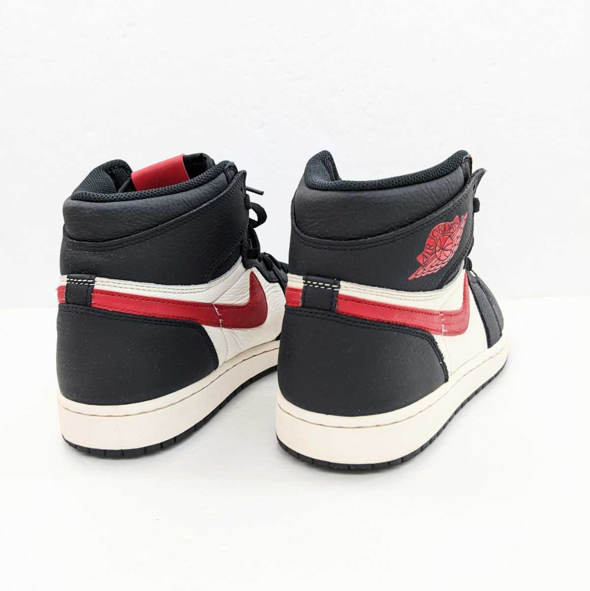 ∀ NIKE AIR JORDAN0 1 ナイキエアジョーダン 555088-015 エンボスレザー ブラック レッド SPORTS ILLUSTRATED US9 27cm