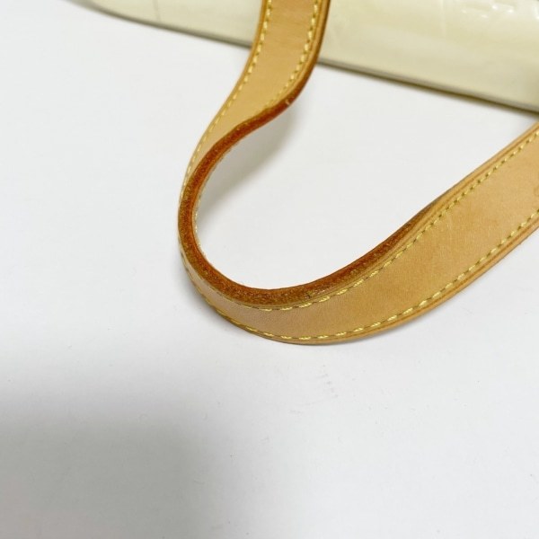 ルイヴィトン LOUIS VUITTON ショルダーバッグ M93508 ローズウッド・アヴェニュー パテントレザー（モノグラムの型押し）・レザー ペルル LOUIS VUITTON ショルダーバッグ ヴィトン□□ミニショルダーバッグ|日常を アウトレット 公式通販