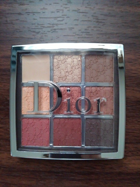 ディオール バックステージ アイ パレット ⁄ DIOR 9色アイシャドウ 新