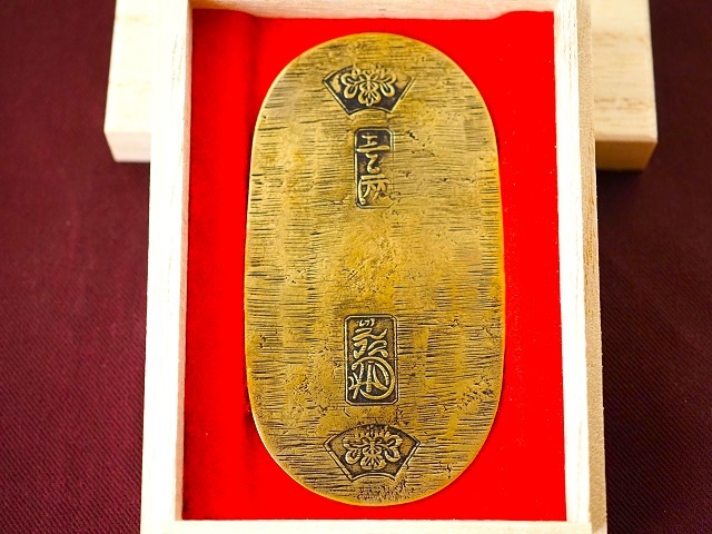 慶長小判金 17.73g 古銭 小判 大判 木箱入り 片付け整理品 小判金 大判