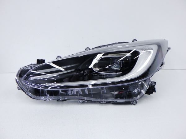 アクア 左ヘッドライト LED MXPK11/16 52-336 Y2 81150-52N80