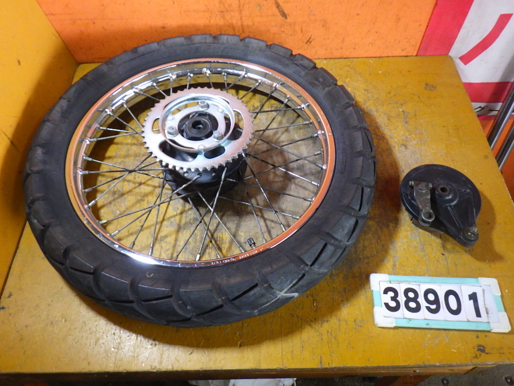 38901 ホンダ AD06-12009～ MTX50R '85 12V 純正 リアホイール 曲がり