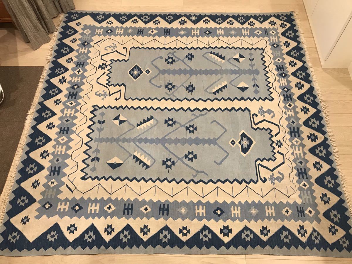  キリム ラグ 手織りウール 平織 ブルー系 200㎝&times;190㎝(ラグ一般)｜売買されたオークション情報、yahooの商品情報をアーカイブ公開 - オークファン ラグ一般