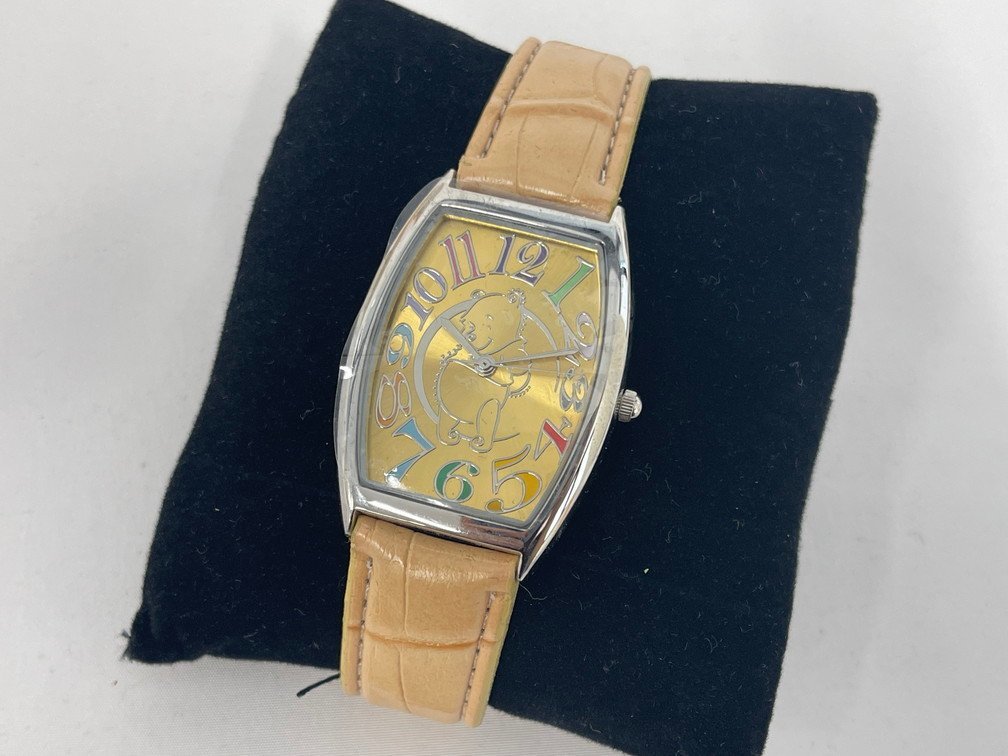 AGBE7005】ディズニー くまのプーさん 腕時計 ケース付き 稼働品(くま 