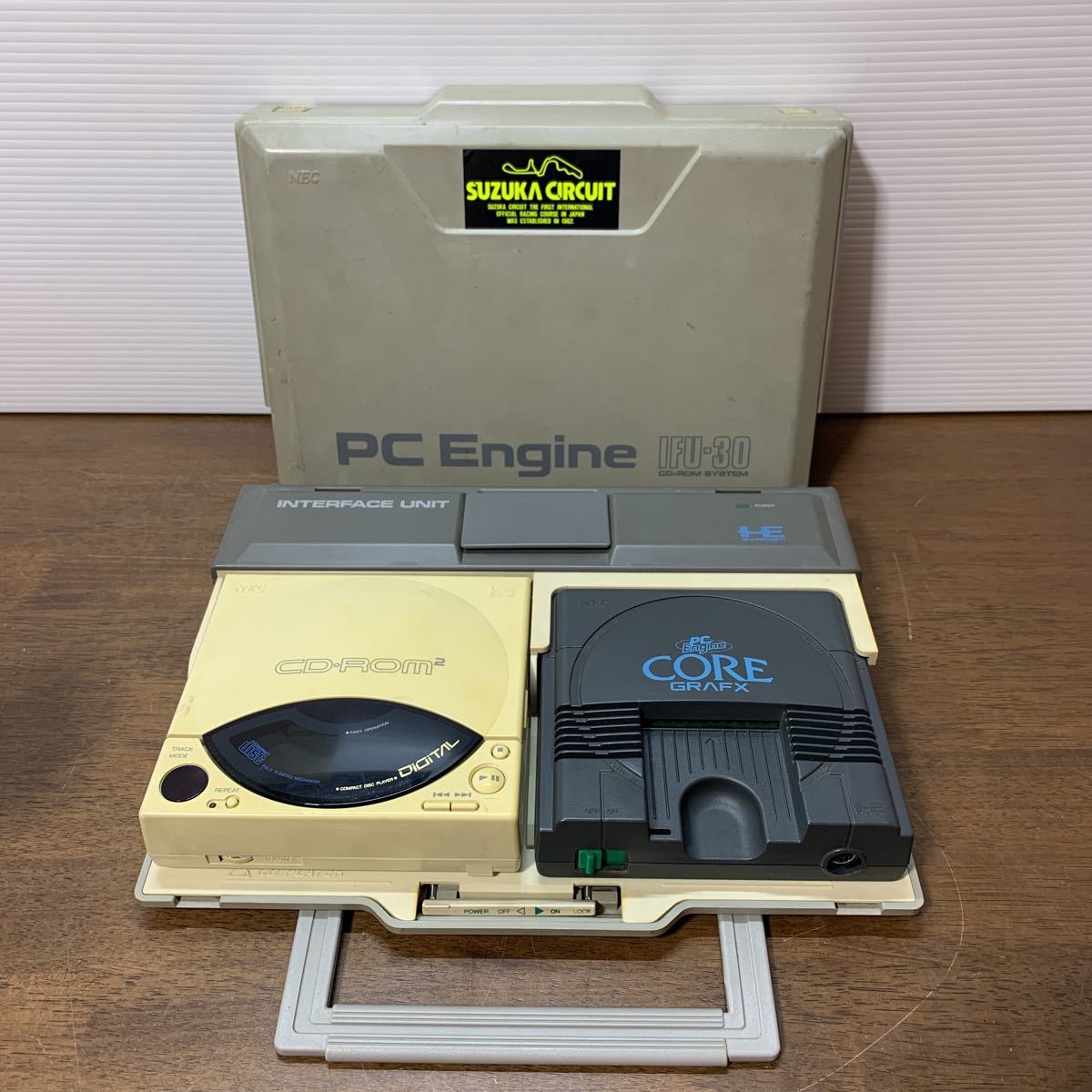 新作入荷，新品 NEC IFU-30A PCE PCエンジン + CD-ROM2 本体 レトロ ゲーム機本体(本体、アクセサリー)｜売買されたオークション情報、yahooの商品情報をアーカイブ公開 - オークファン PCエンジン