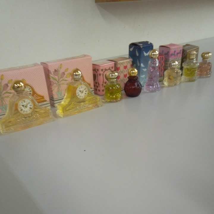 Avon エイボン Vintage ヴィンテージ AVON 香水瓶 アンティーク - 公式