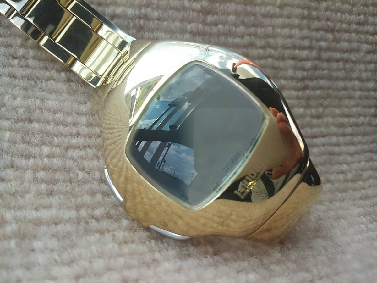 INDEPENDENT ゴールド デジタル腕時計 希少/美品】CITIZEN INDEPENDENT 