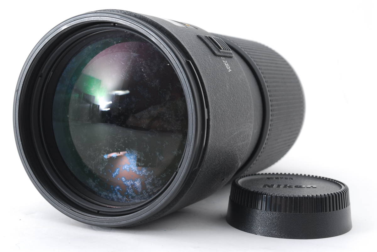 80-200mm ED AF Nikon f⁄2.8D AF-S Nikkor : Zoom-Nikkor Lens Zoom