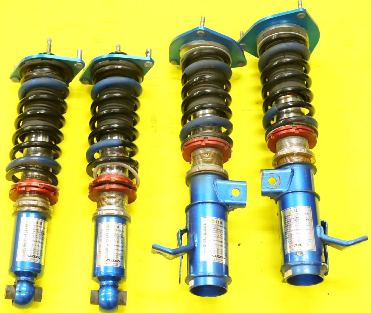 86/ZN6 BRZ/ZC6 CUSCO フルタップ Street Zero 車高調 CUSCO 86⁄ZN6 BRZ⁄