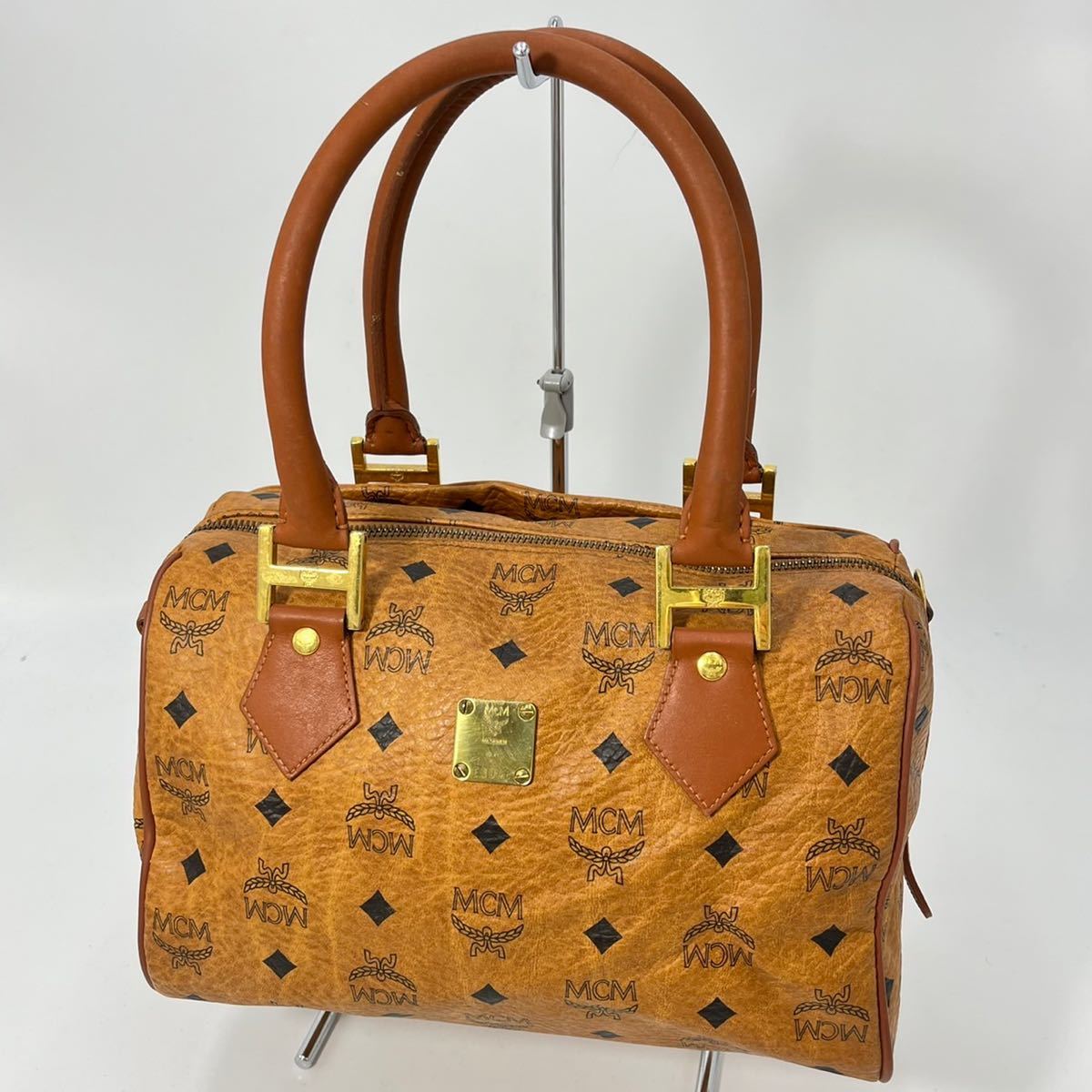 エム・シー・エム MCM ヴィセトス ゴールド金具 ショルダーバッグ