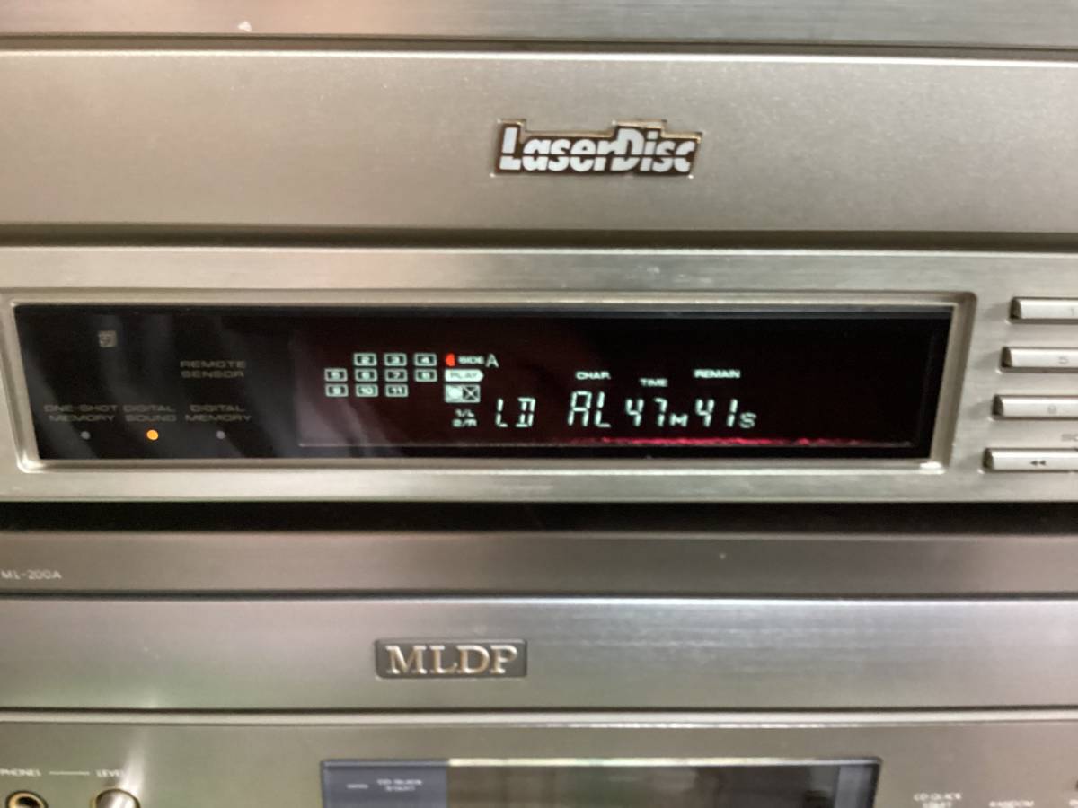PIONEER パイオニア LDプレイヤー CLD-616 ジャンク 送料込み 在庫放出！PIONEER CLD-616 LD/CD再生出来ますが訳有りの為ジャンク品
