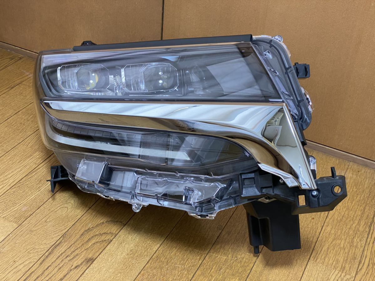 Z33 中期型 純正テールランプ左右セット Z33 フェアレディZ 後期 純正