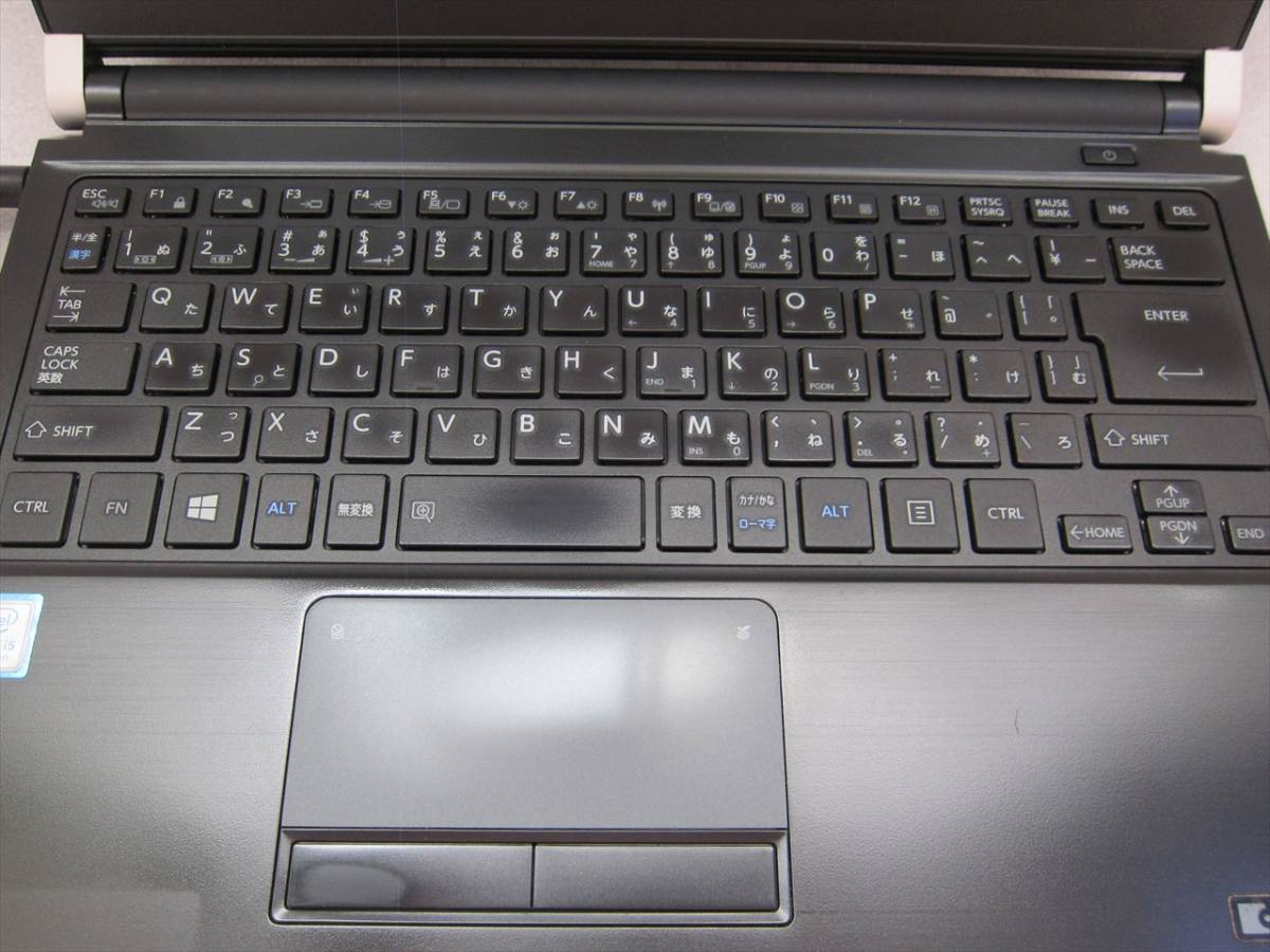東芝 dynabook R73/H Core i5-7300U/8GB/500GB/13.3型液晶/Windows10