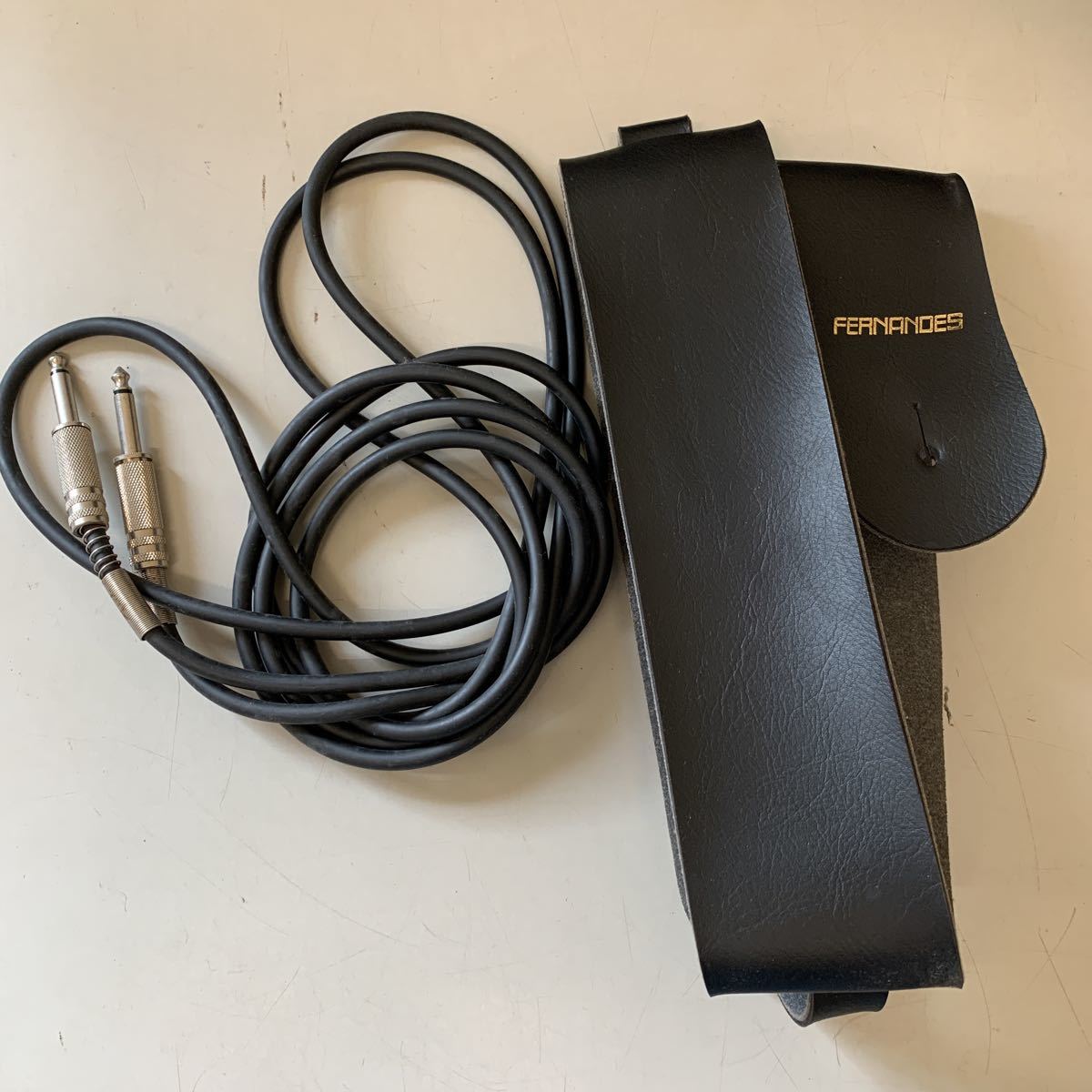 Tomson トムソン エレキギター ブラック 黒 ソフトケース 弦楽器 楽器