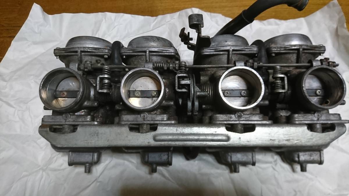 CB750 RC42キャブレターOHベースにて RC42 CB750 キャブレター “分解メンテナンス”するの バイクメンテ実践] “分解メンテナンス”するのなら、Oリングも交換