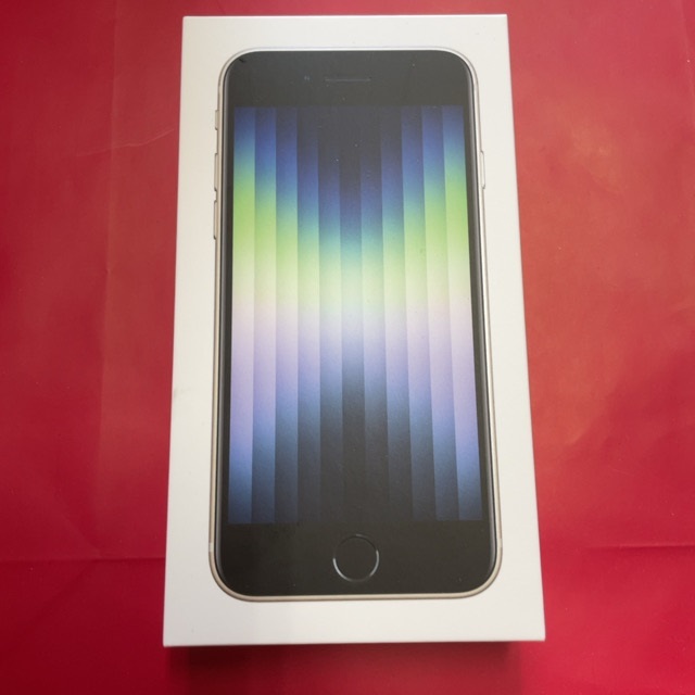 64GB iPhone SE 第3世代 スターライト SIMフリー Apple SE（第3世代） |