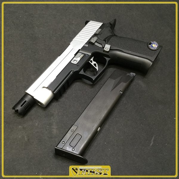 3412】限定品 東京マルイ製 センチネルナイン レオン・S・ケネディ