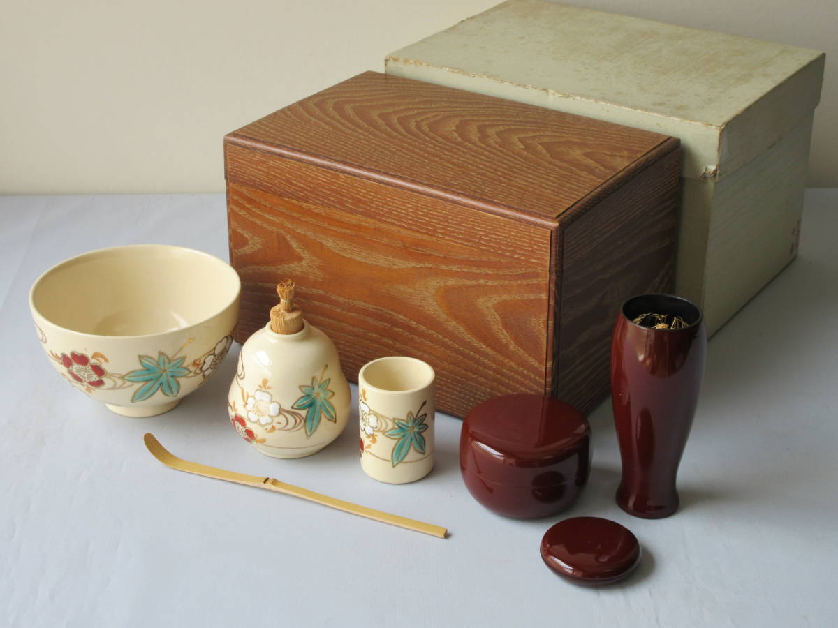 茶箱道具三点セット(棗・香合・茶筅筒) 女桑（木製） 茶道具 女桑