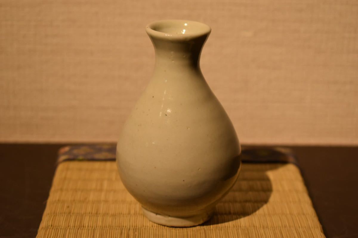 龍窯　舜陶　花瓶　新品未使用 龍窯 瀬戸赤津焼 加藤舜陶作 灰釉花生 共箱入未使用品 栞付き 舜陶の