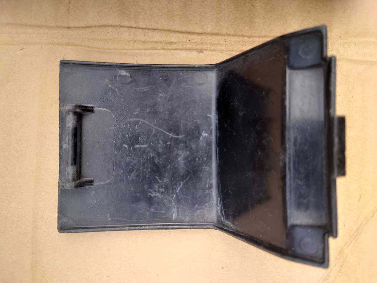 GPZ400F GPZ400FⅡ タンク 小物入れ 純正(カワサキ用)｜売買された  