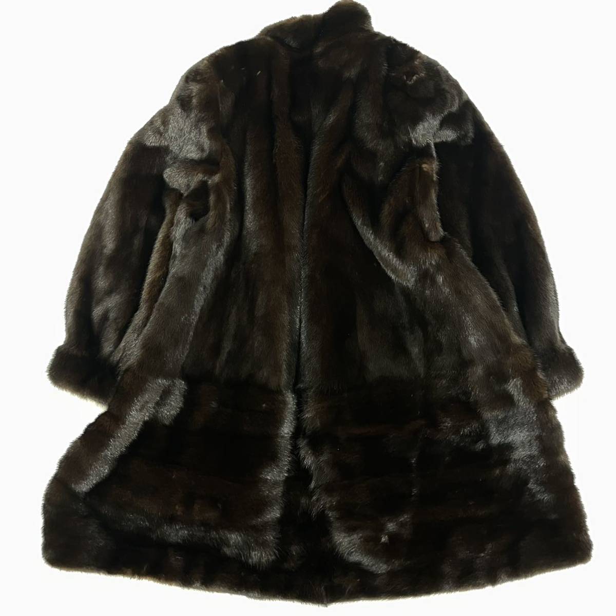 EMBA エンバ MINK ミンク 本毛皮 ゴージャス コート(F)ブラック 裏地 総柄 レディース アウター エンバ EMBA コート 着丈70 9号 MINK☆ミンクリアルファーコート☆本毛皮☆エンバ