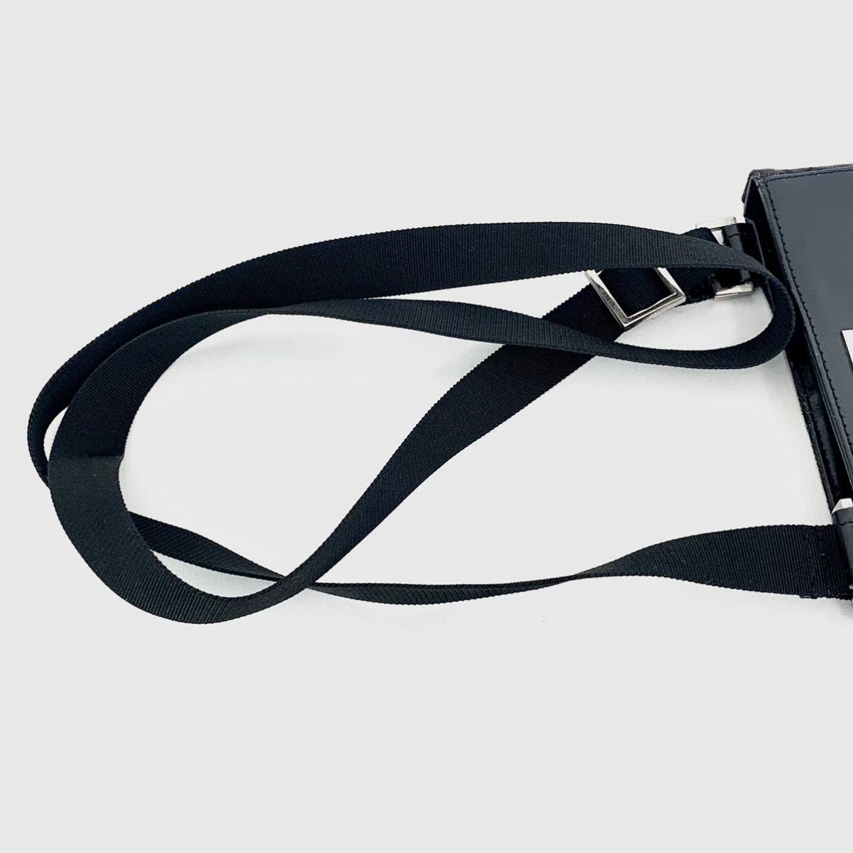 B　グッチ　GUCCI　ショルダーバッグ　ポシェット　ブラック　019・0349 関税負担なし☆Gucci Interlocking Chain Leather Cross Bag (GUCCI