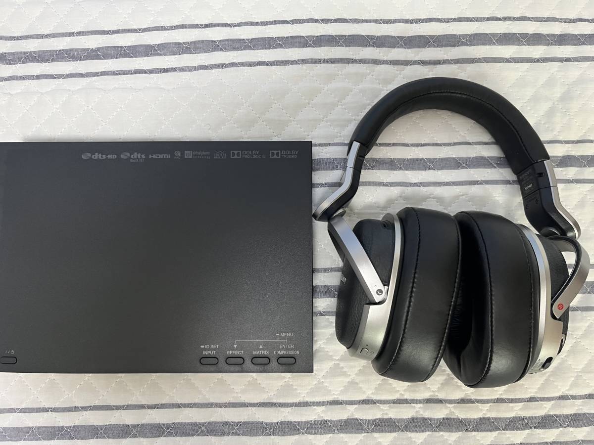 SONY MDR-HW700DS 9.1ch システムMDR-HW700DS SONY9.1chデジタルサラウンドヘッドホン 9.1 SONY MDR-HW700DS デジタルサラウンドヘッドホンシステム９．１ch＋オマケ（ヘッドホン立て、社外品光ケーブル等）