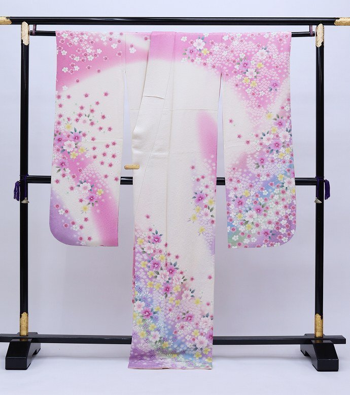 cherry★w1494fc★売り尽くし★均一セール★ 振袖コレクション♪★振袖 単品★成人式 卒業式 結婚式★前撮り【中古品/正絹 cherry fukuoka – 195g 株式会社たらみ フルーツゼリー⁄デザート