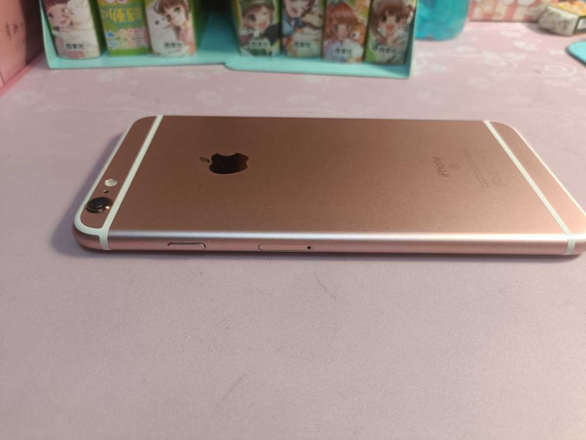 iPhone 6s Plus 64 GB SIMフリー バッテリー82% iPhone 6s 64GB