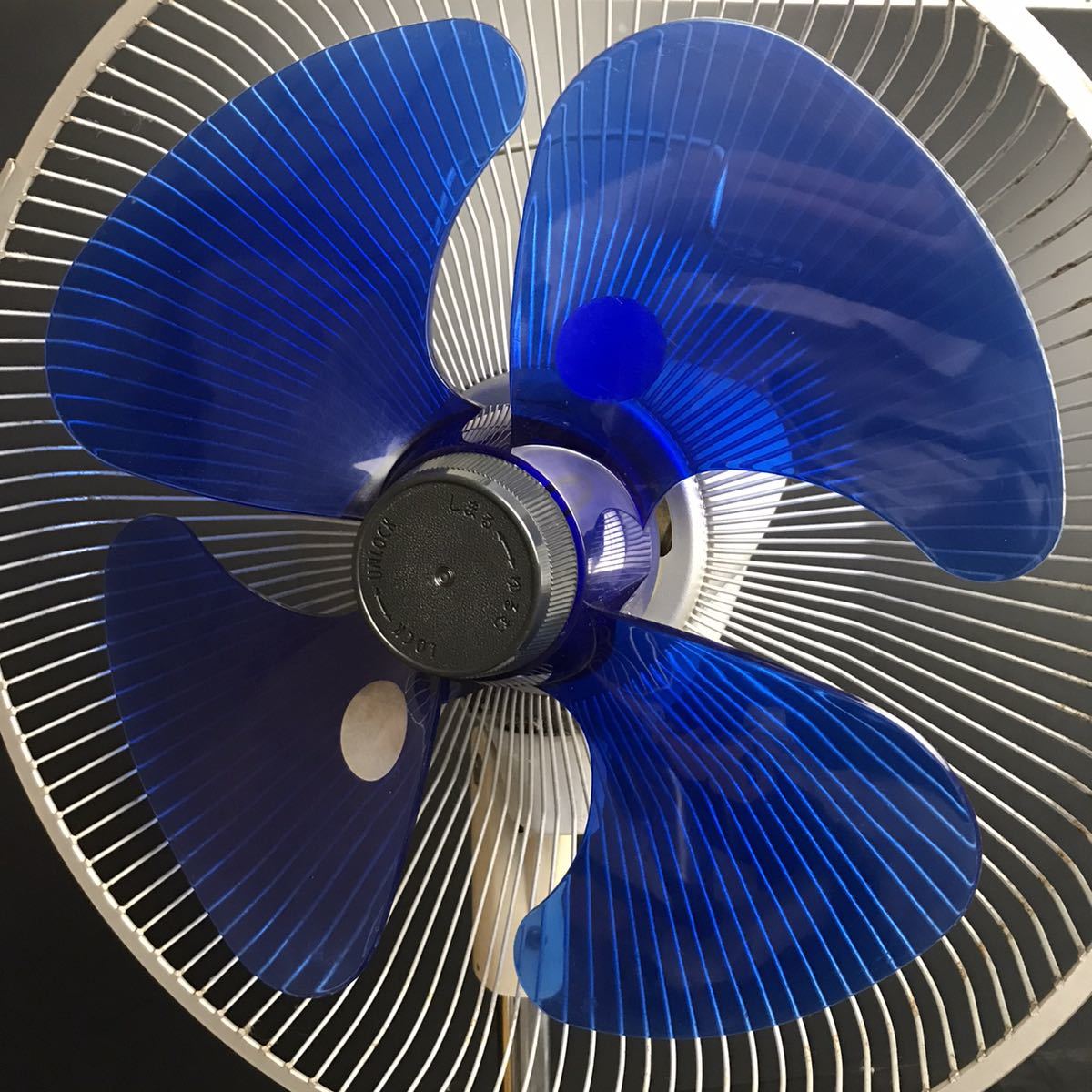 DM202] TOSHIBA 東芝 扇風機 H30D23 3枚羽根 30cm 高さ約66〜82cm 昭和