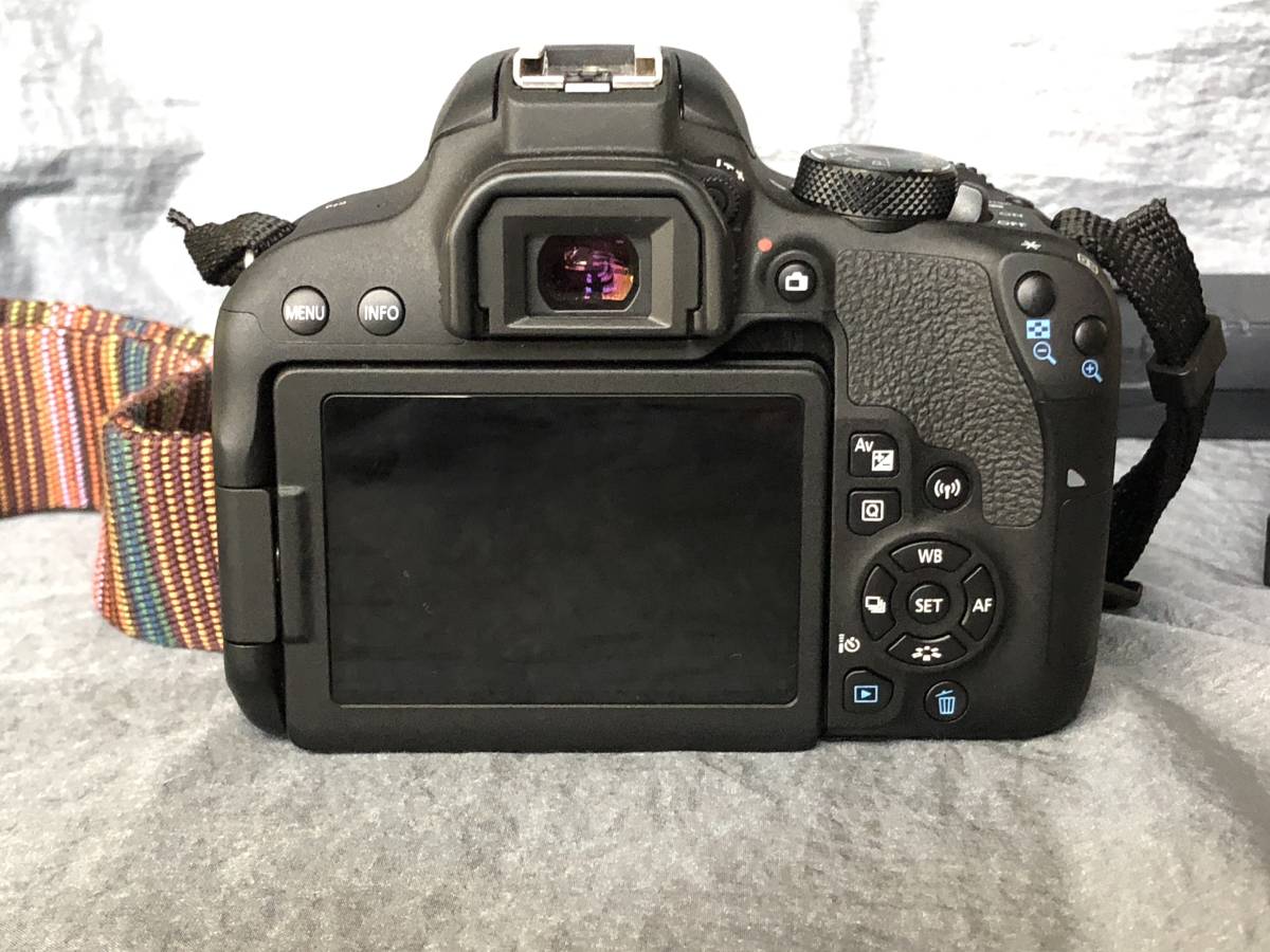 Canon キヤノン EOS KISS X9i ボディ 美品 EOS X9i Canon キャノン