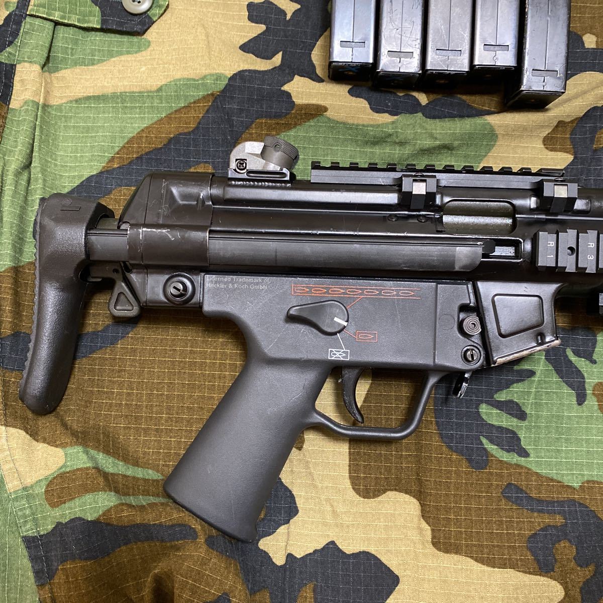 VFC umarex mp5 gen1 RAS仕様 ダットサイトマウント 予備マガジン付き ジャンク 難あり GBB ガスブロ H&K(ガス ...