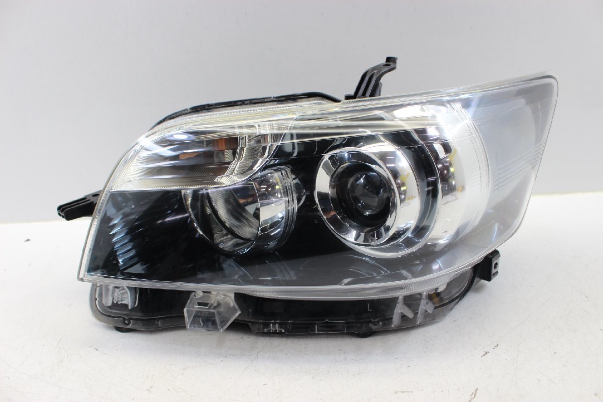 新品，HOT /キズ無 カローラルミオン ZRE151N 前期 ヘッドライト 左 左側 イチコー 12-540 キセノン HID レべ付 打刻3 263811-A182(ヘッドライト)｜売買されたオークション情報、yahooの商品情報をアーカイブ公開 トヨタ用