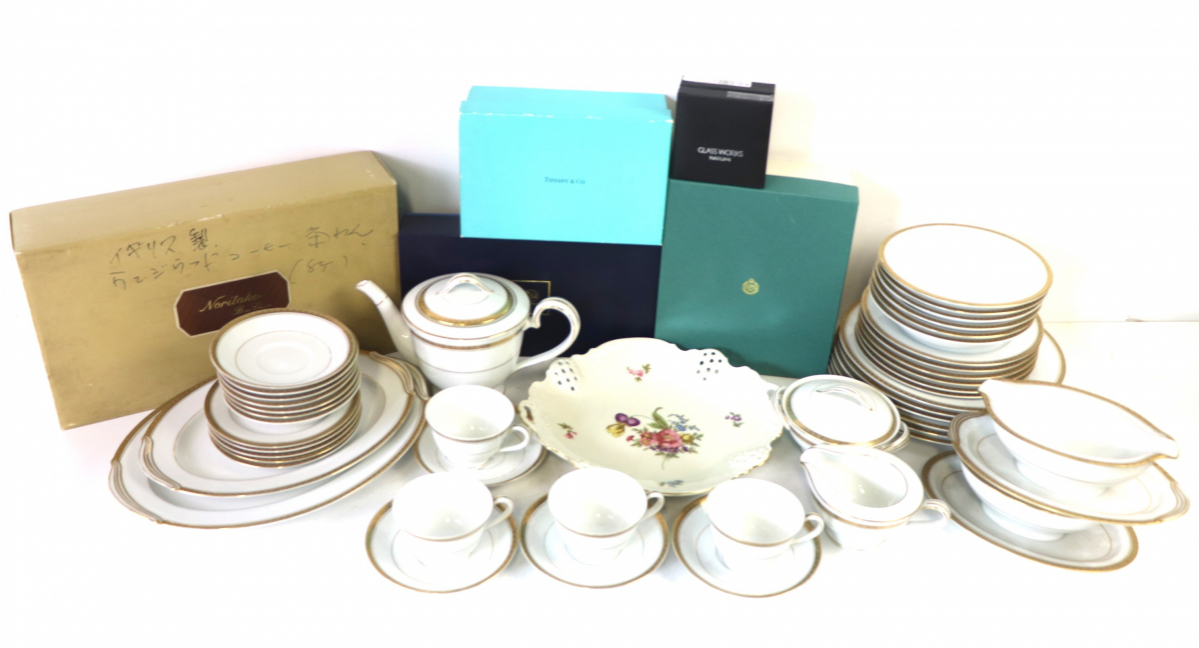Noritake | ブルー : ブルーミントンロード 12ピース食器 プレート ミントン - Noritake(ノリタケ)ティーポットが買取入荷しました！食器買取強化中 MEISSEN ミントグリーン Valley) サラダボウル×5 ☆ノリタケ&frasl;Noritake E.P.N.S