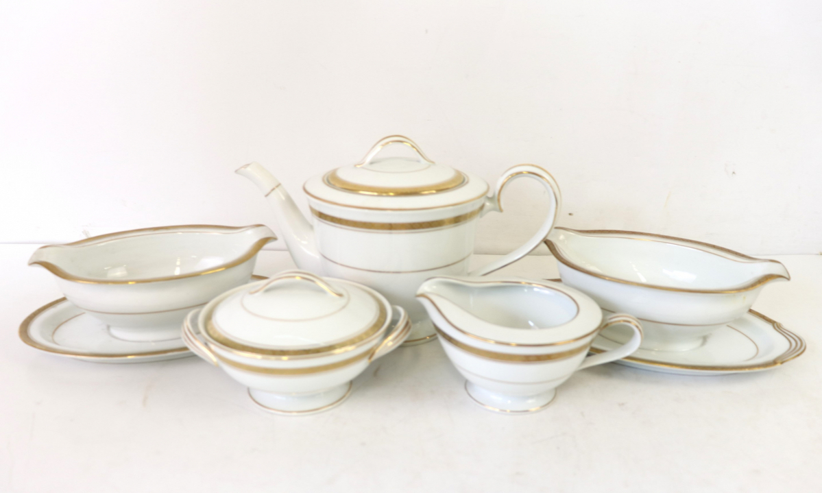 Noritake | ブルー : ブルーミントンロード 12ピース食器 プレート ミントン - Noritake(ノリタケ)ティーポットが買取入荷しました！食器買取強化中 MEISSEN ミントグリーン Valley) サラダボウル×5 ☆ノリタケ&frasl;Noritake E.P.N.S