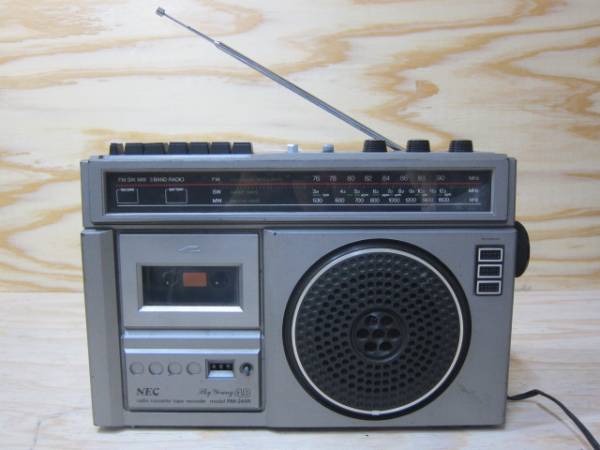 カセットラジカセNEC RM-248R SkyYong48短波付き(ラジカセ)｜売買され