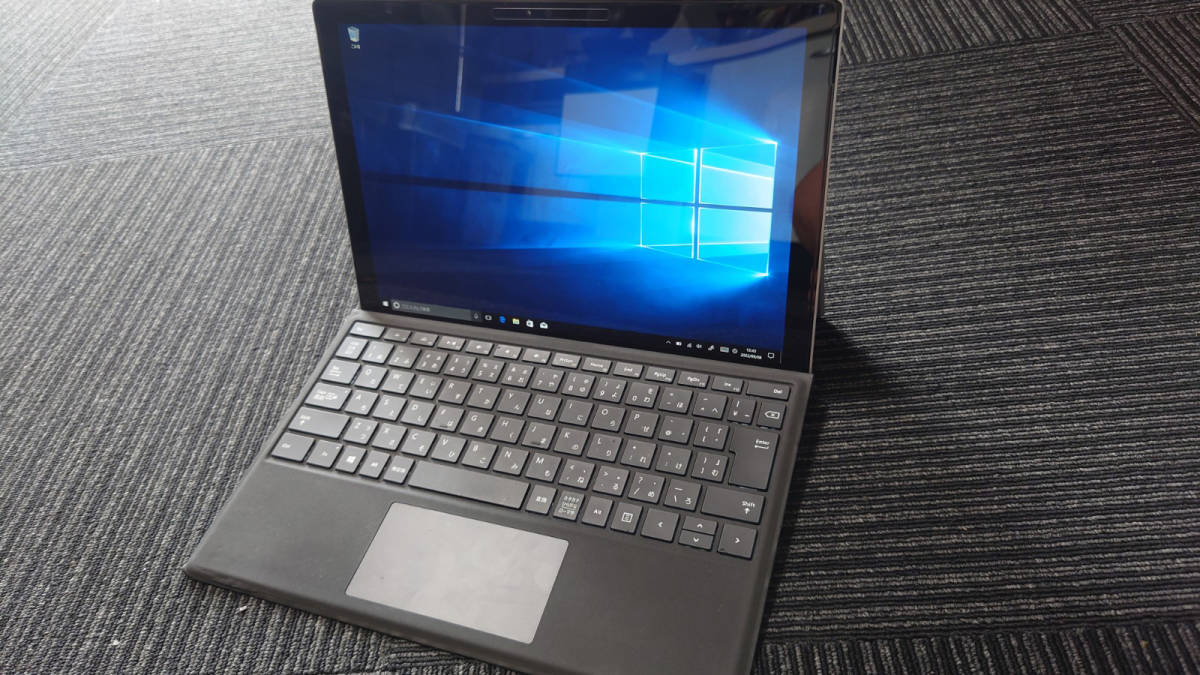 Microsoft Surface Pro 4 1724 (Core i5-6300U 2.40Ghz RAM8GB
