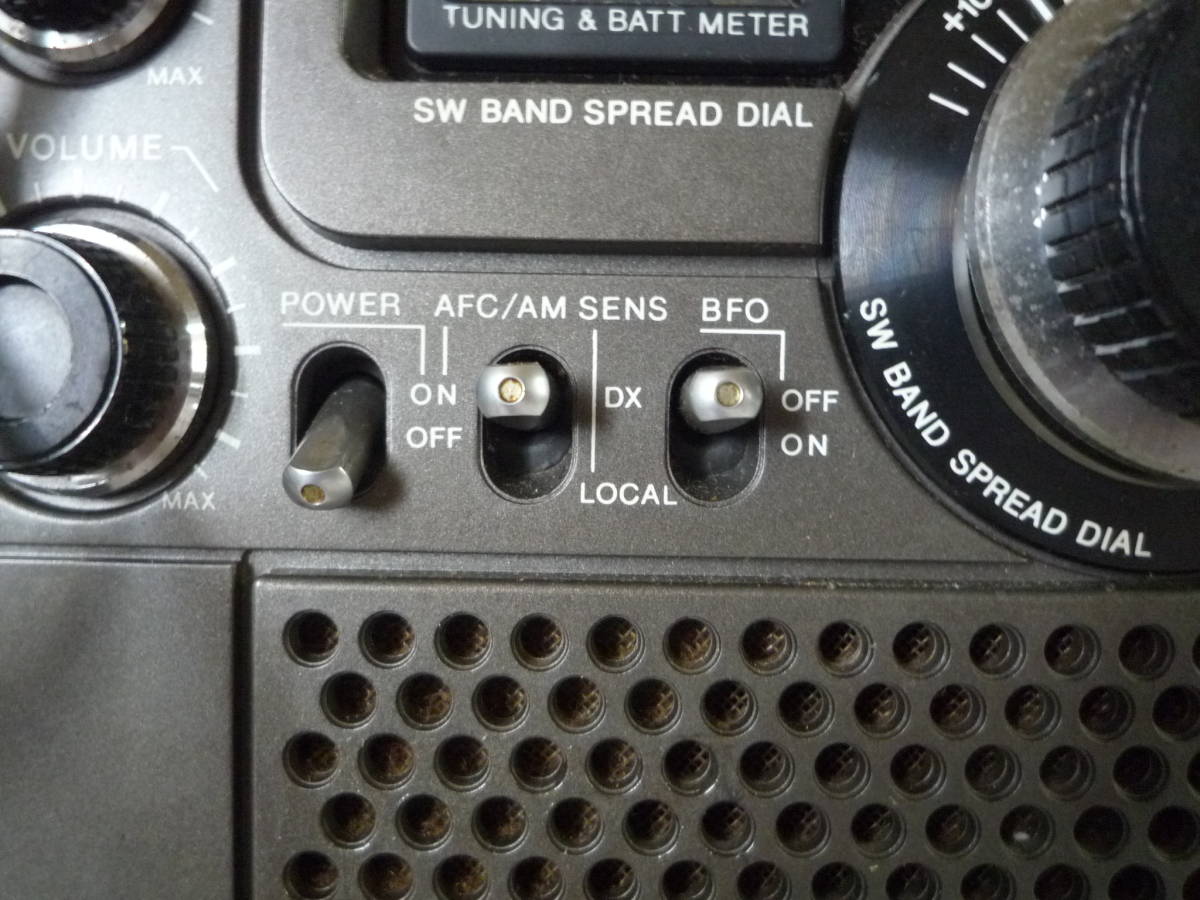 O-4283　ジャンク　SONY FM/AMBAND RECEIVER ICF-5900 Sony FE SONY Field Rent Version)