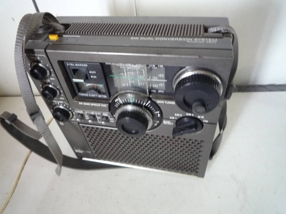 O-4283　ジャンク　SONY FM/AMBAND RECEIVER ICF-5900 Sony FE SONY Field Rent Version)