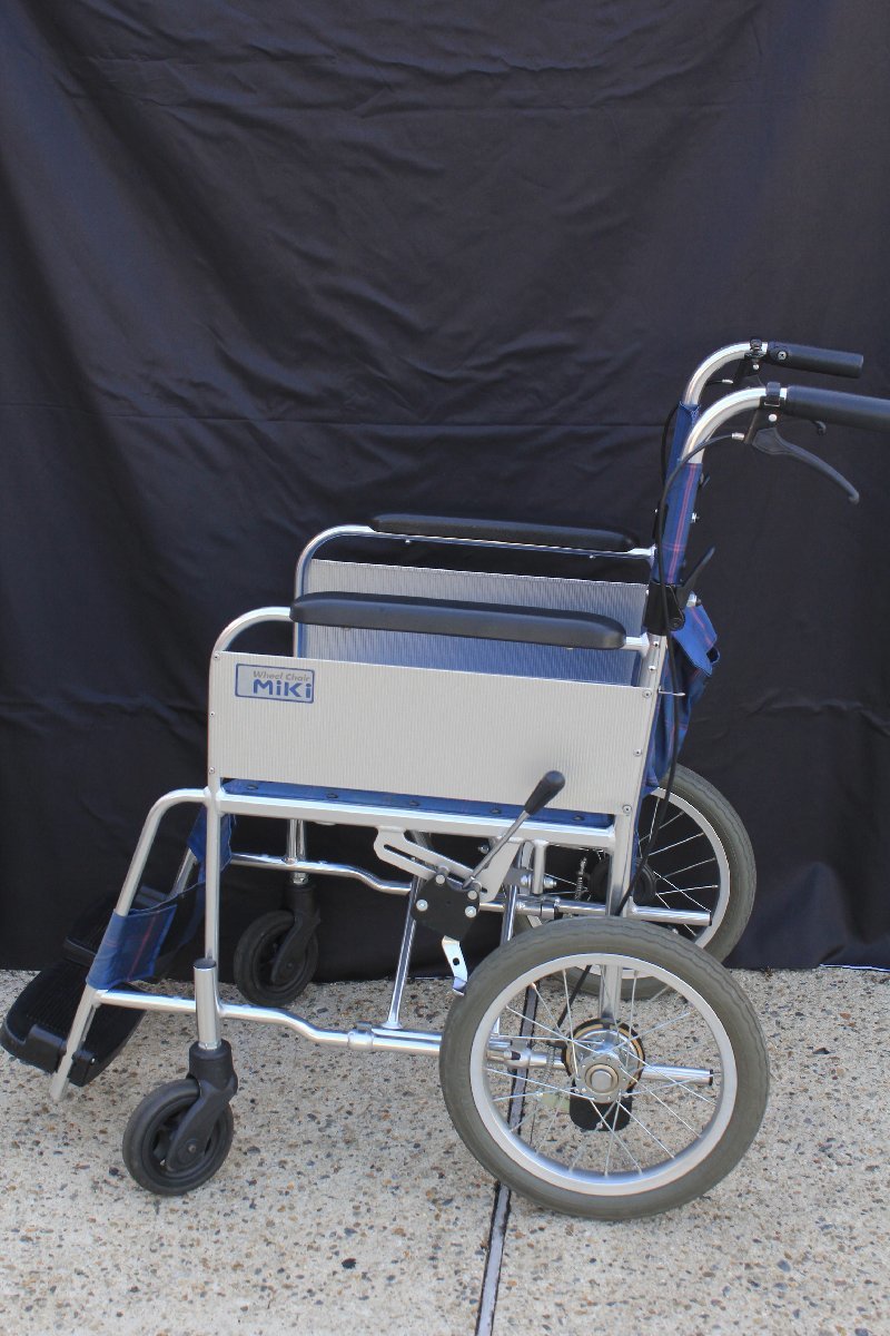 Miki 新品 ミキ □ 介助式車椅子 青チェック9.2kg C43KDB-SP MIKI 介助式
