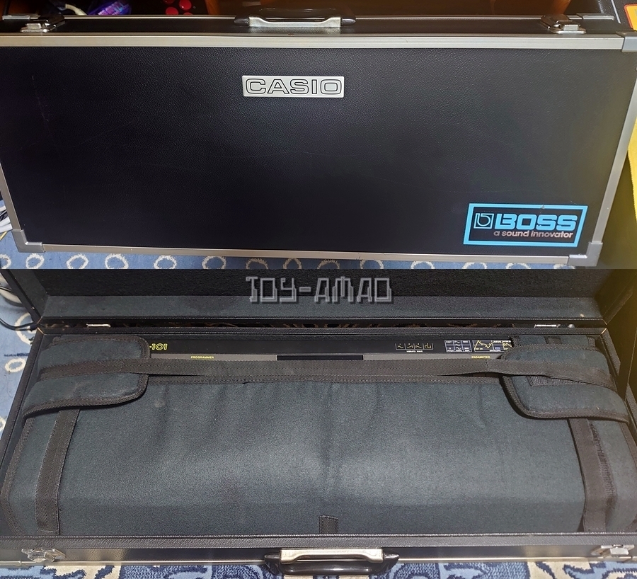 □CASIO CZ-101 カシオ デジタルシンセ 純正ハードケース・アダプタ付き